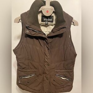 WEATHERPROOF Brown vest, Size Xl. Heavy & Warm! Good Condition